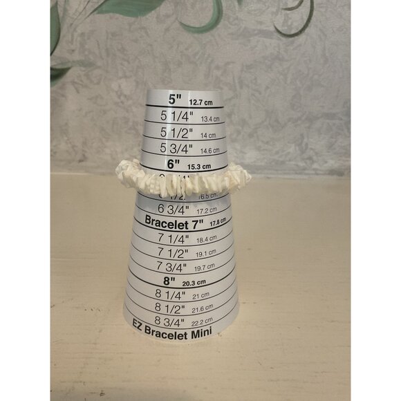 Hawaiian Puka Shell White Necklace & Bracelet Set - Picture 3 of 4